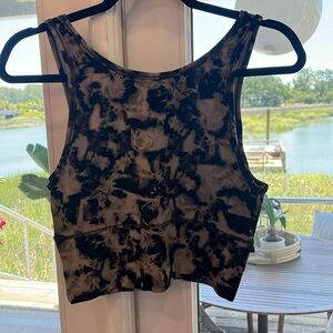 Lululemon Power Pivot Tank Size 8-10